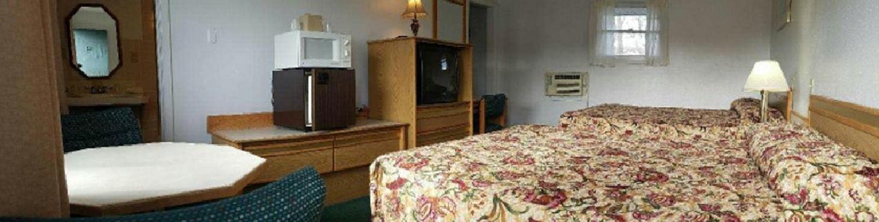 Oregon Trail Motel And Restaurant Baker City Buitenkant foto